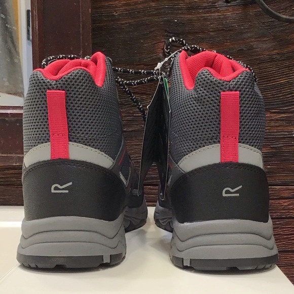 Regatta Lady Vendeavour Waterproof Hiking Boots Black & Pink Walking Boot SZ 8 - Picture 9 of 16